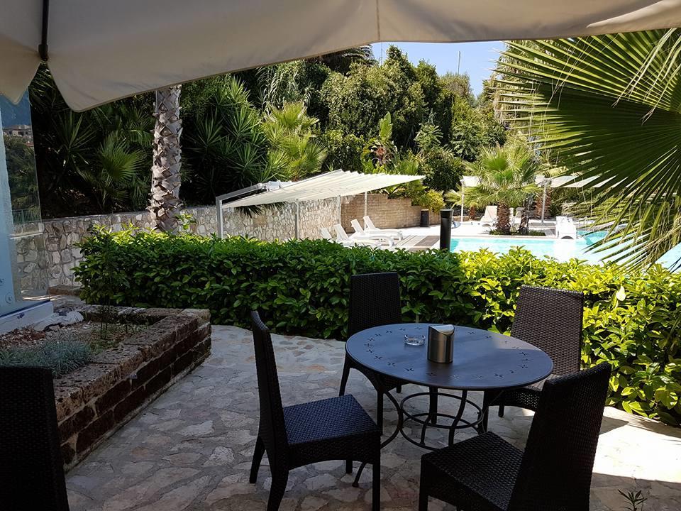Albergo Villa Vittoria Rodi Garganico Zewnętrze zdjęcie